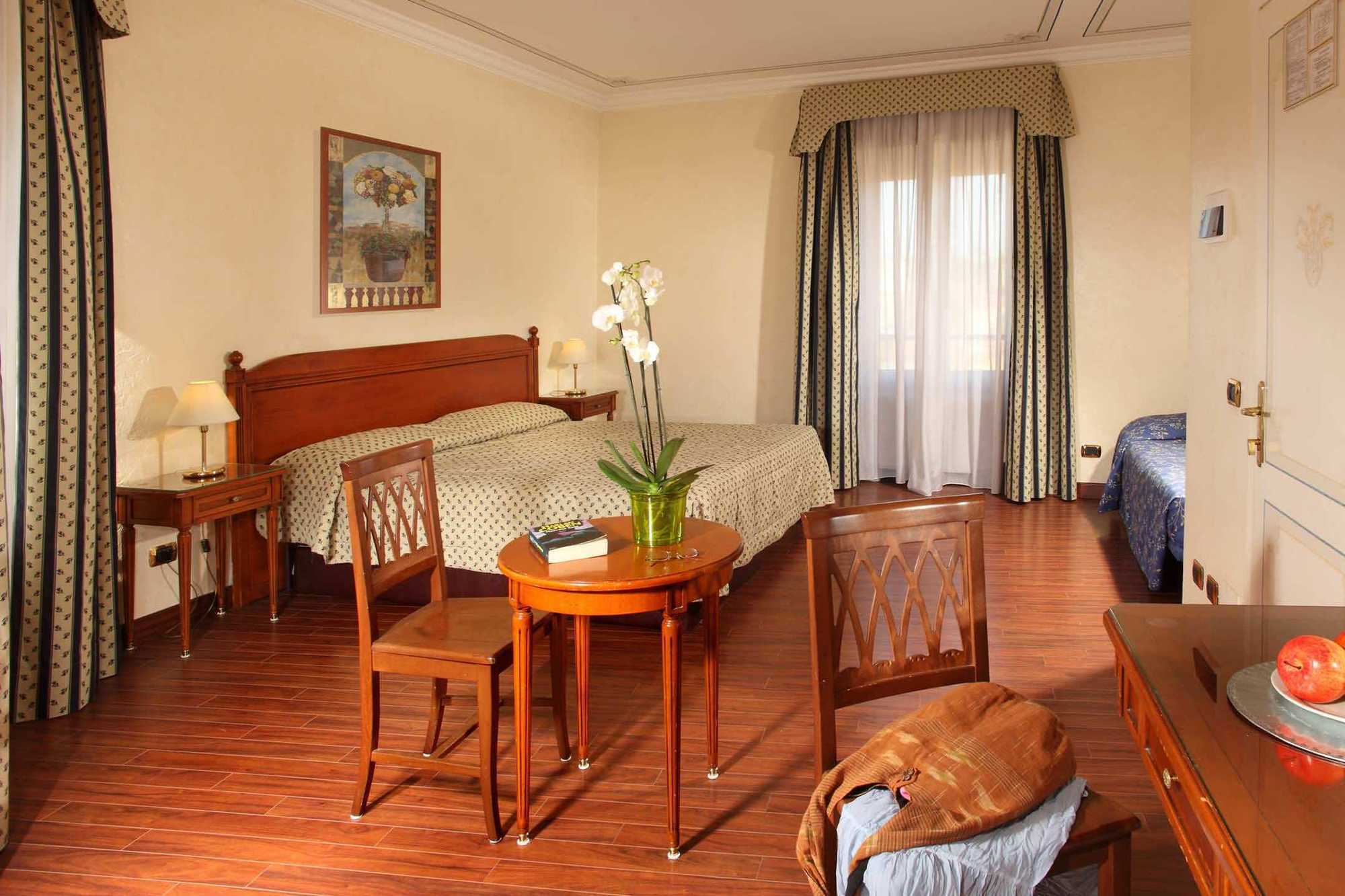 Hotel Alessandrino Ρώμη Εξωτερικό φωτογραφία