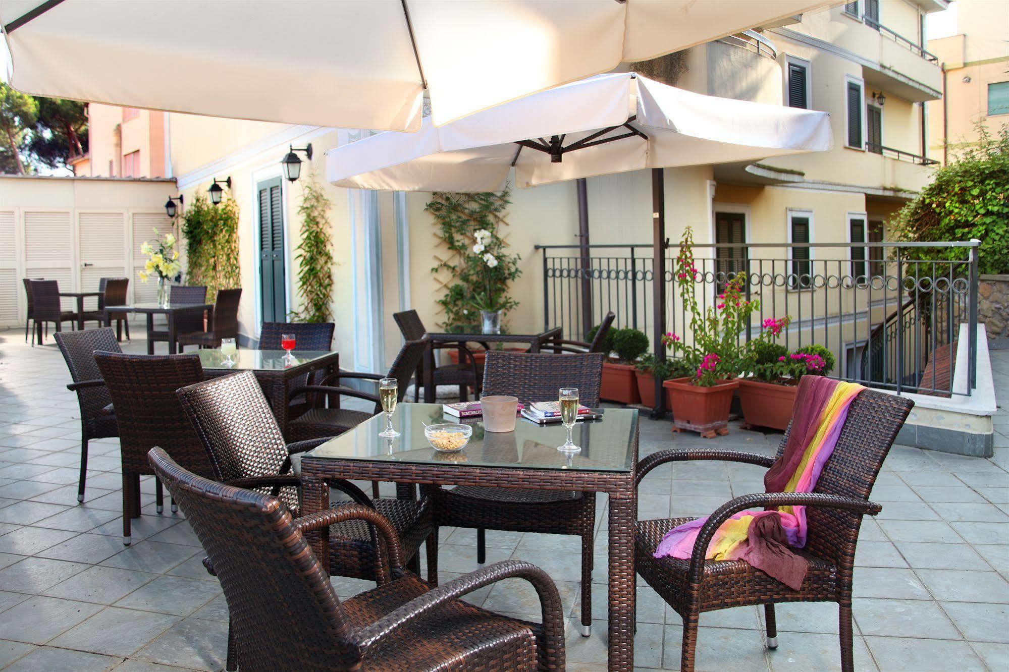 Hotel Alessandrino Ρώμη Εξωτερικό φωτογραφία